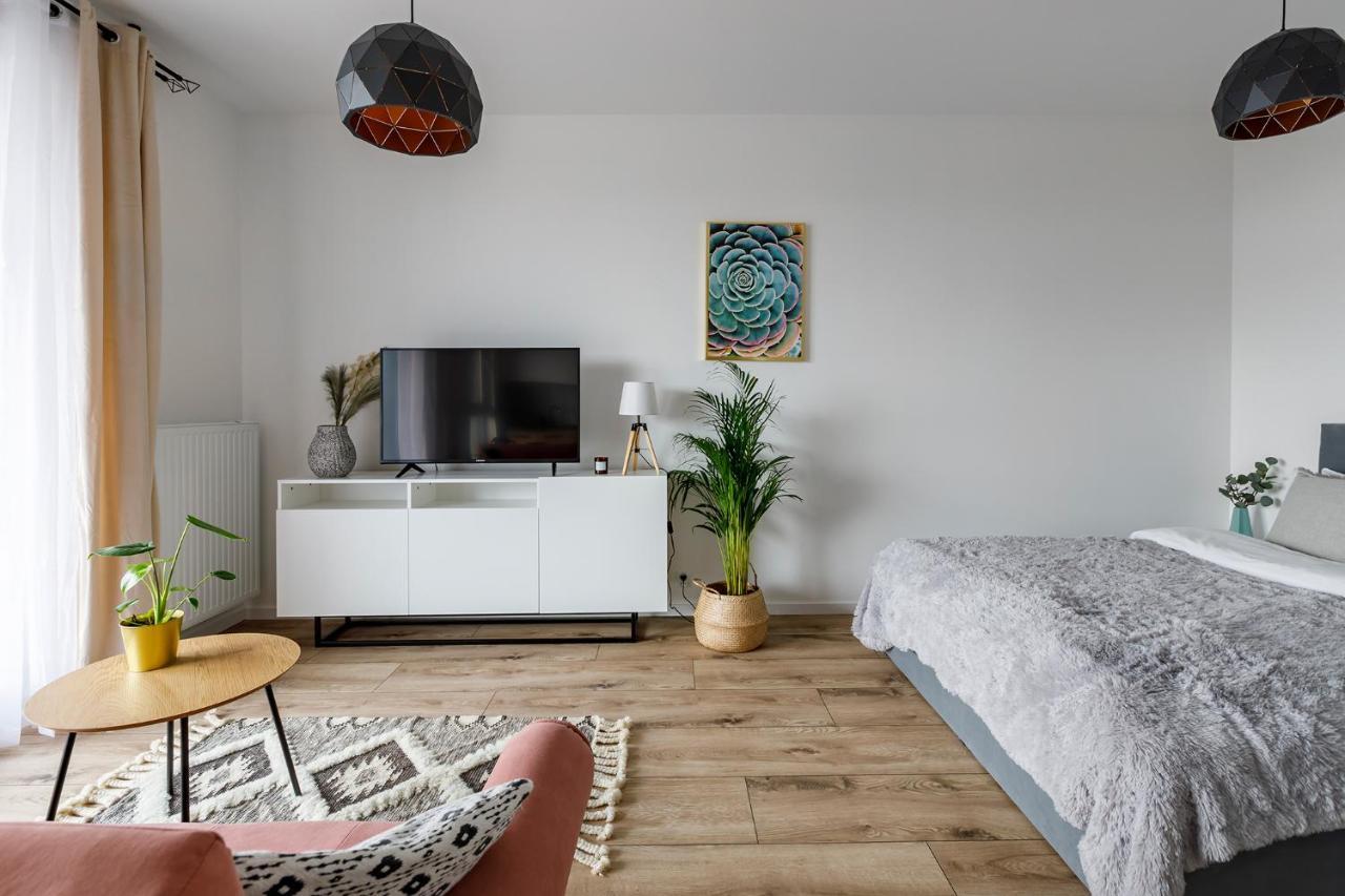 Homewell Apartments Goplana Poznan Bagian luar foto